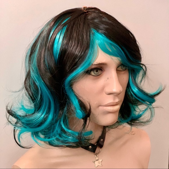 Turquoise + Black Wig - Picture 4 of 4